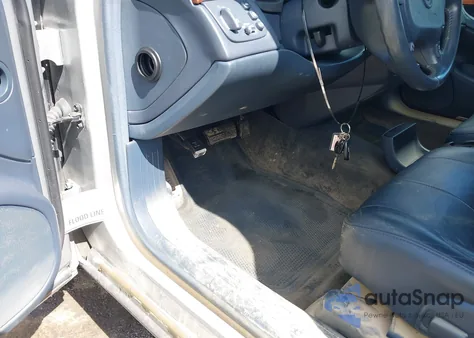 2004 Cadillac Deville Standard из США, поврежденный, VIN 1GEEH90Y94U550294